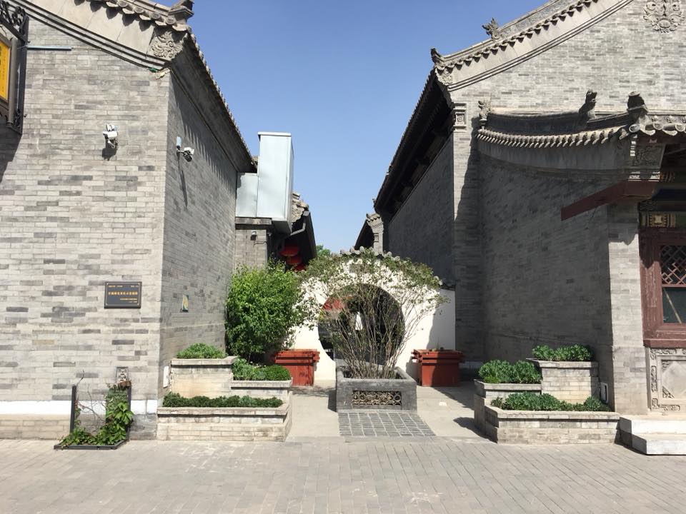 Datong Old City: the old city is being demolished for the recreation of the old city. (The film “The Chinese Mayor” chronicles the building of the City Wall as well as the evictions, relocation, demolition, cultural construction plans of the inner city.)